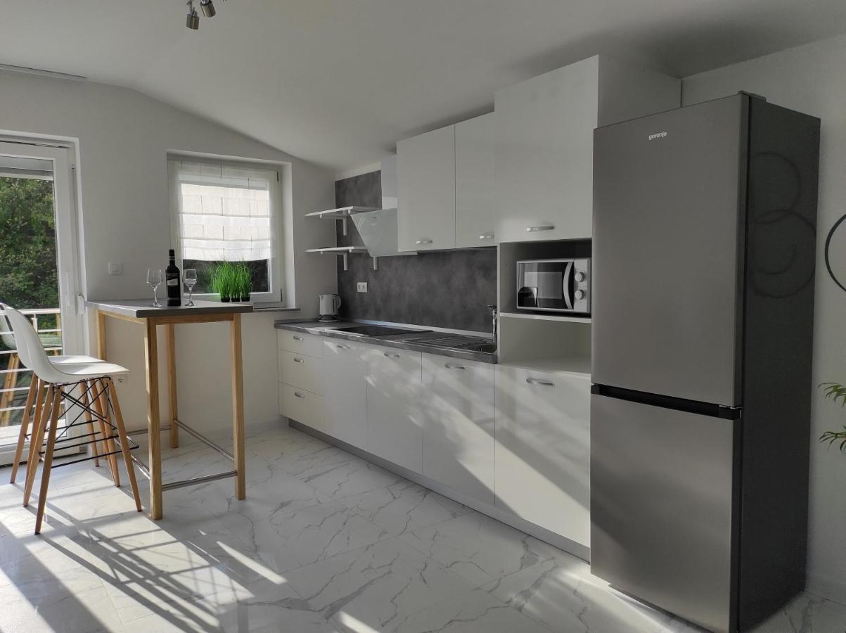 Apartments With A Parking Space Rijeka - 18146 Luaran gambar