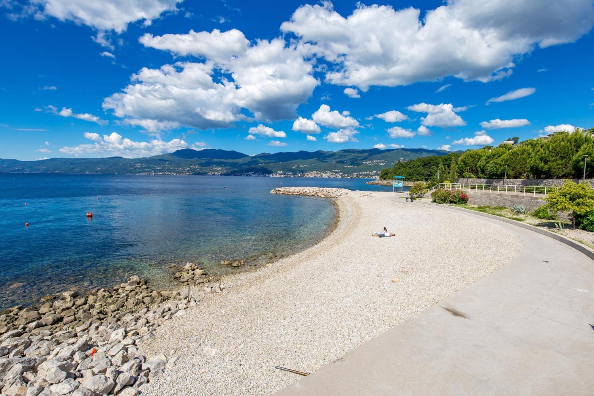 Apartments With A Parking Space Rijeka - 18146 Luaran gambar